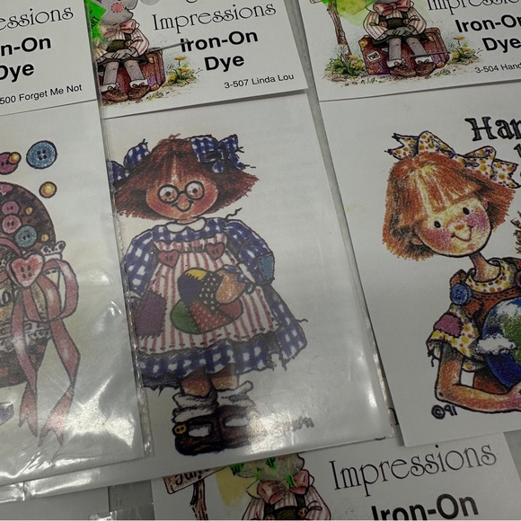 Vignette Impressions Lot of 20 Iron-On Dye Button Boy 3-515 and Angel - Picture 7 of 13